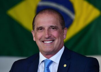 Candidato ao Governo do RS, Onyx Lorenzoni estará ao vivo no Repercussão nesta quarta