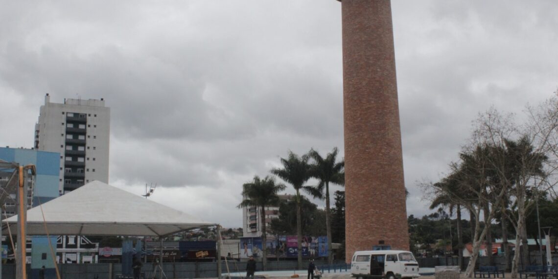 Reforma do Largo Irmãos Vetter entra na fase final e deve ser entregue em breve