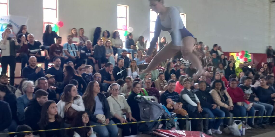 Atletas sapiranguenses apresentam bom desempenho em evento de ginástica artística