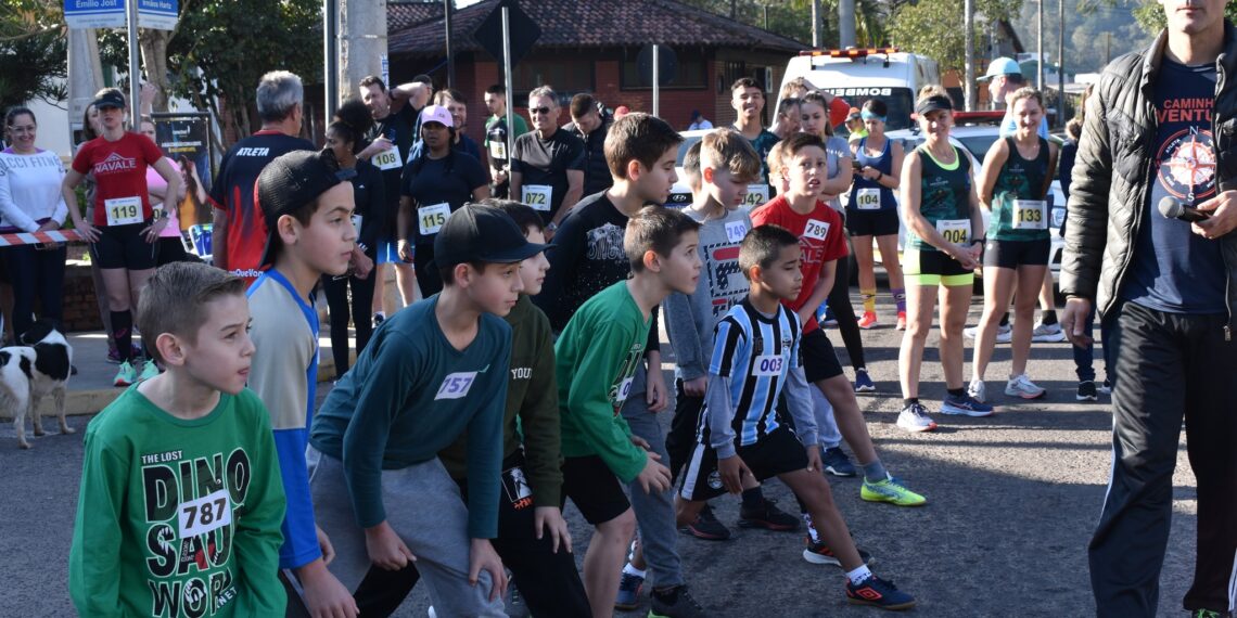 Evento de atletismo reúne cerca de 250 pessoas em Nova Hartz