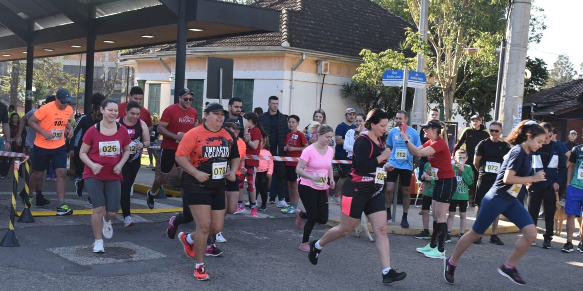 Evento de atletismo reúne cerca de 250 pessoas em Nova Hartz