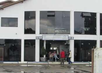 Operação do Ministério Público interdita clínica para dependentes químicos em Araricá