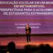 Acolhimento a estudantes estrangeiros é tema de formação de professores de Campo Bom