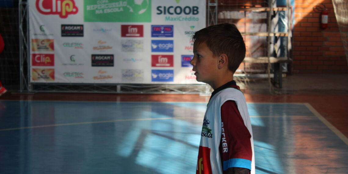 Copa Repercussão na Escola de Futsal Clip/Sicoob MaxiCrédito inicia a todo vapor em Nova Hartz