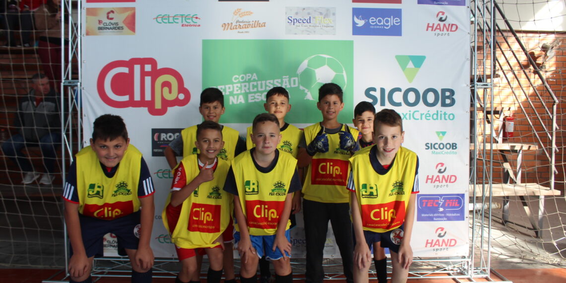 Copa Repercussão na Escola de Futsal Clip/Sicoob MaxiCrédito inicia a todo vapor em Nova Hartz