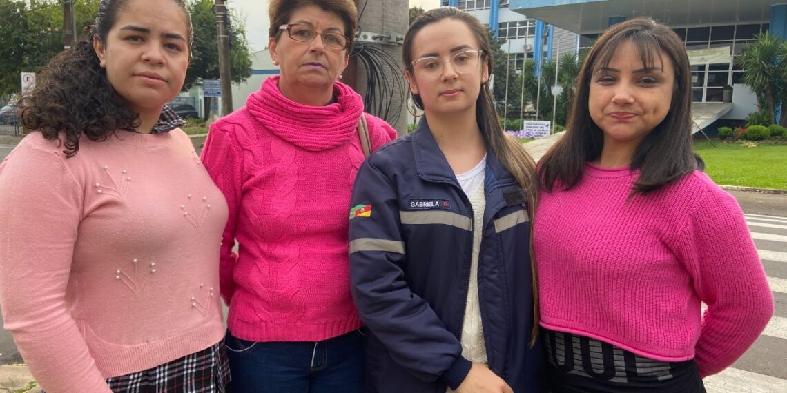 Funcionários do Hospital Lauro Reus reclamam de débitos deixados pela ex-gestora