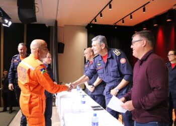 Formatura do 1º Curso de Instrutor de Salvamento Veicular do CBM-RS realizado em Sapiranga