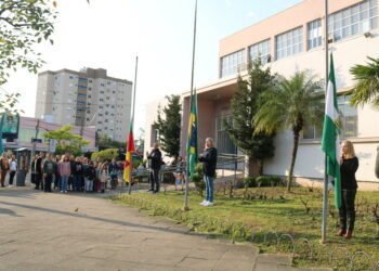 Começam as Horas Cívicas em Sapiranga