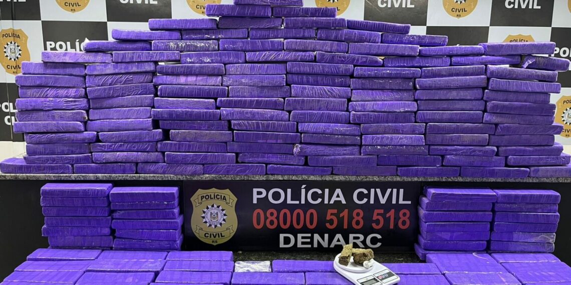 Denarc descobre depósito de maconha e apreende mais de 100kg de droga