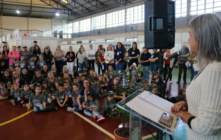 VII Femint de Sapiranga engaja estudantes com pesquisa e conhecimento