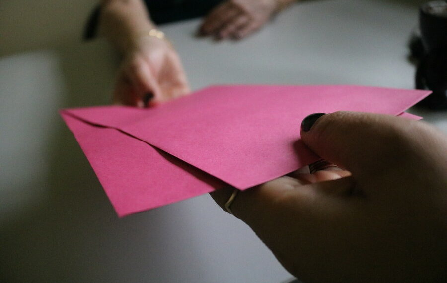 Projeto Envelope Cor de Rosa, de Sapiranga, busca reinserir no mercado de trabalho mulheres vítimas de violência