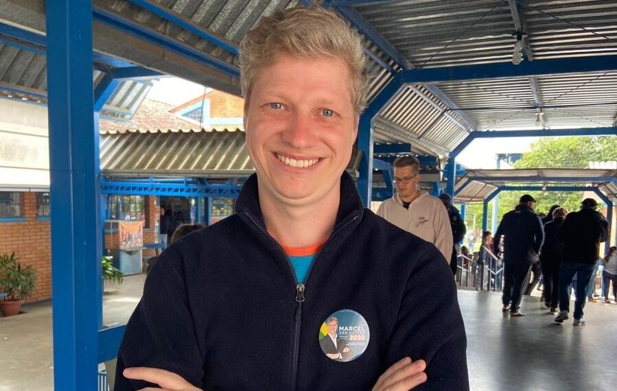 Marcel van Hattem é homenageado com Medalha da Ordem do Mérito Aeronáutico