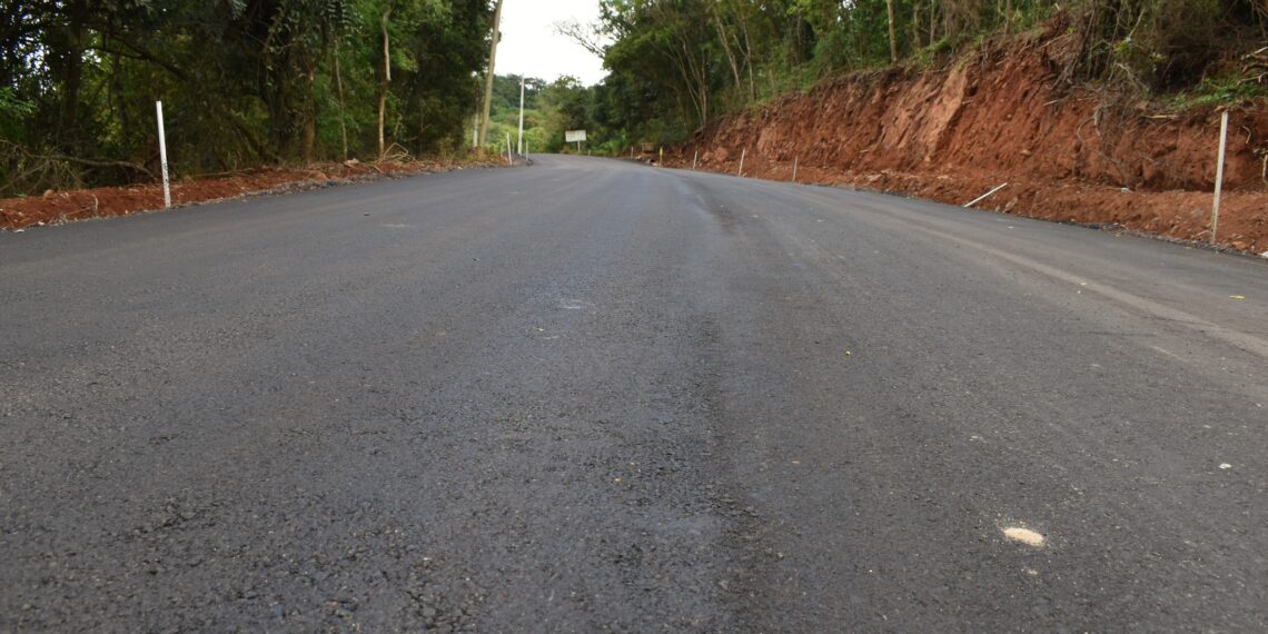 Concluído trecho de pavimentação que liga Nova Hartz e Igrejinha