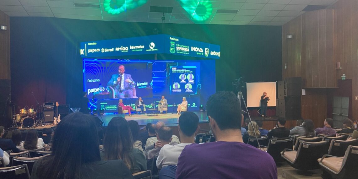 Sapiranga Summit se consolida como o maior evento dedicado à inovação na região