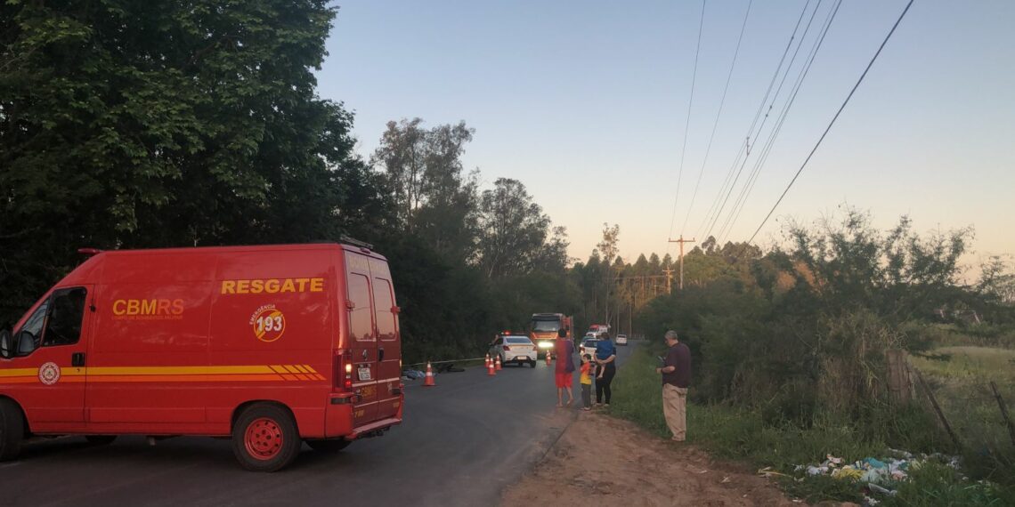 Dois ciclistas são vítimas fatais de atropelamento em Sapiranga