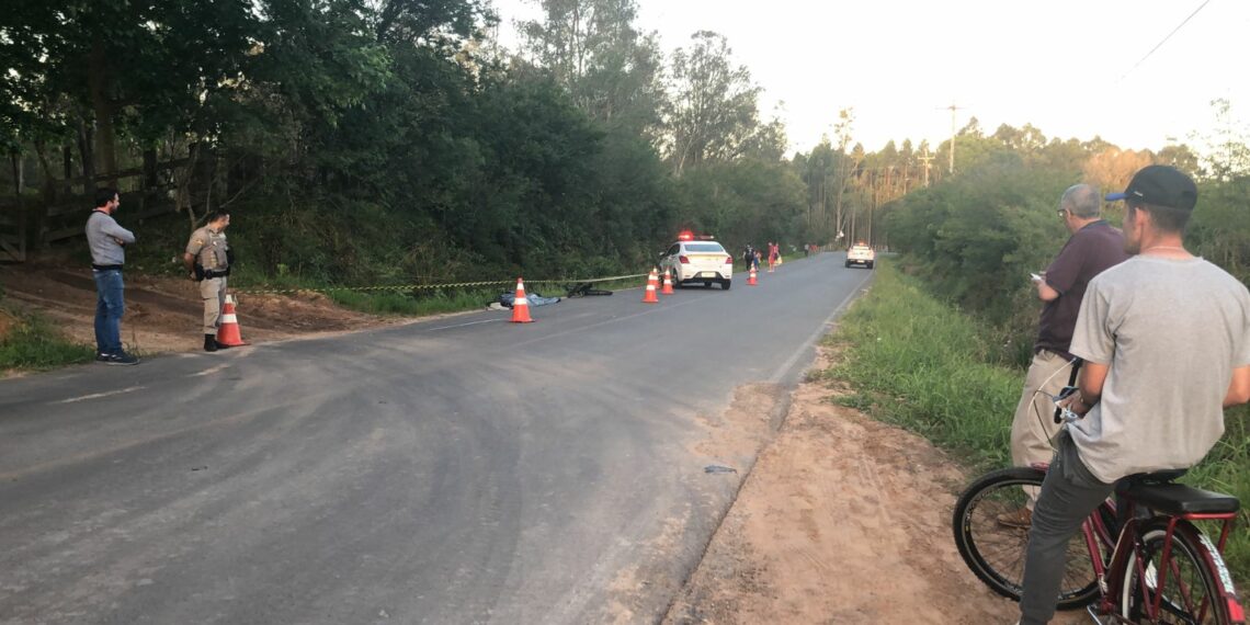 Dois ciclistas são vítimas fatais de atropelamento em Sapiranga