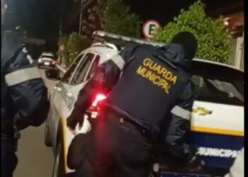 Guarda Municipal de Campo Bom prende suspeito de furto a residências
