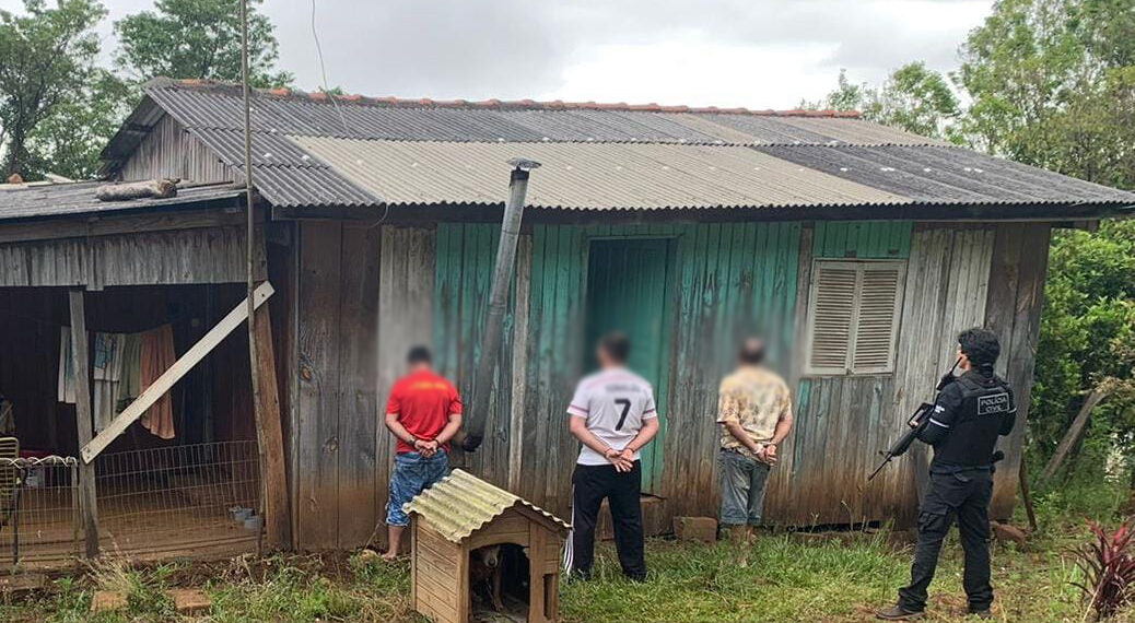 Pai e filho estão entre os presos por assassinato de morador a facadas em Sapiranga