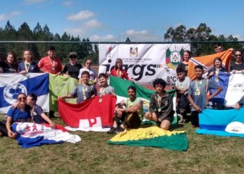 Atletas de Sapiranga voltam das finais dos Jogos Escolares do Rio Grande do Sul com medalhas no peito