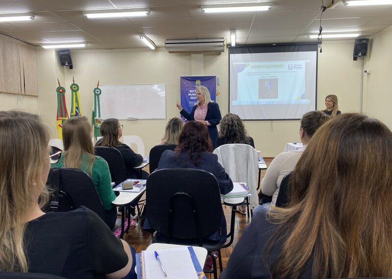 Professoras do AEE são contempladas com pós-graduação em Neurocognição e Aprendizagem, em Sapiranga