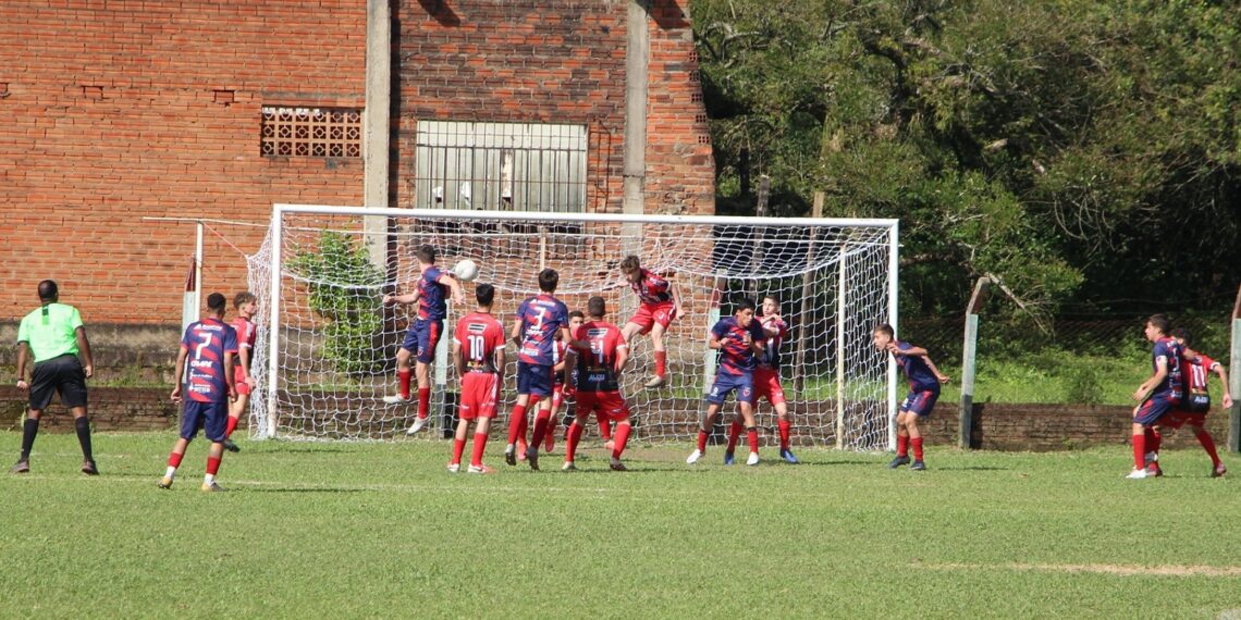 Semifinais da Copa Manir da Rosa aguardam último classificado em Campo Bom