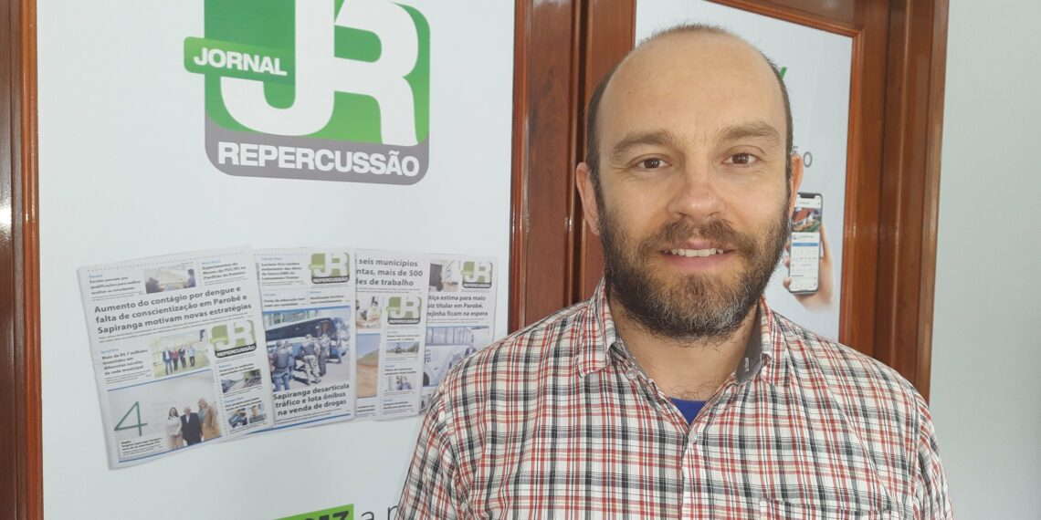 Cultivo comercial de rosas exige farta mão de obra e investimentos