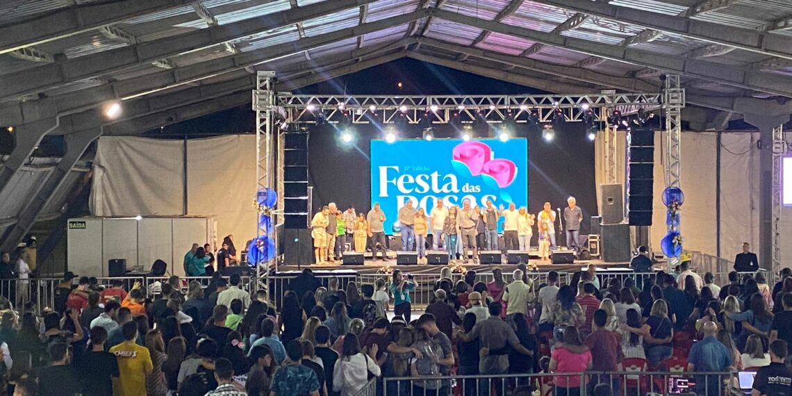 Noite com programação gospel na Festa das Rosas em Sapiranga