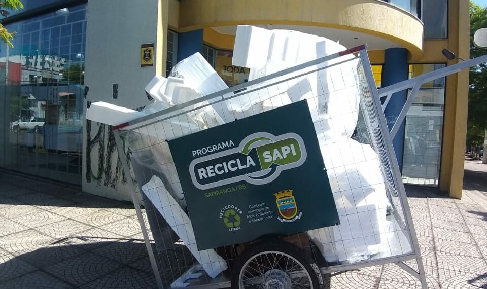Limpeza durante a festa; atuação da Secretaria de Meio Ambiente no evento