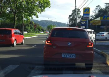 Postos já registram falta de combustíveis em cidades da região
