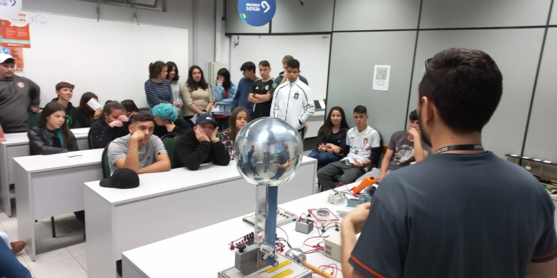 Mundo Senai recebe mais de 400 visitantes em Sapiranga