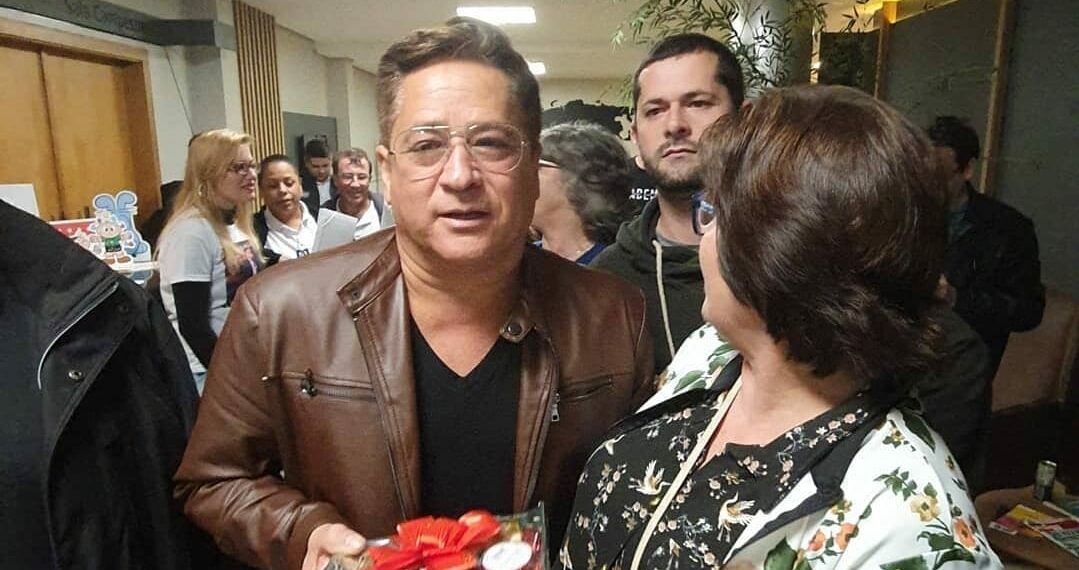 Fãs dos principais artistas da Festa das Rosas
