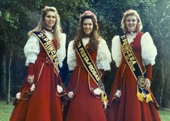 37ª Festa das Rosas conta com exposição dos vestidos das antigas Cortes