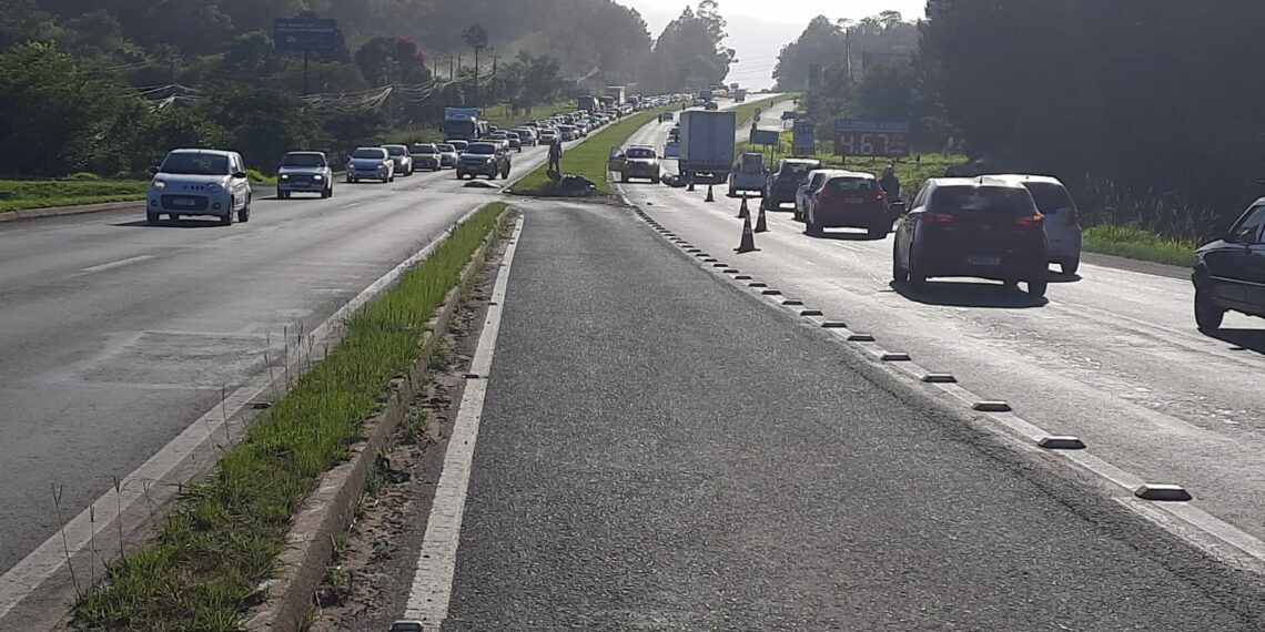 Mulher morre em acidente com duas motocicletas na RS-239 em Campo Bom