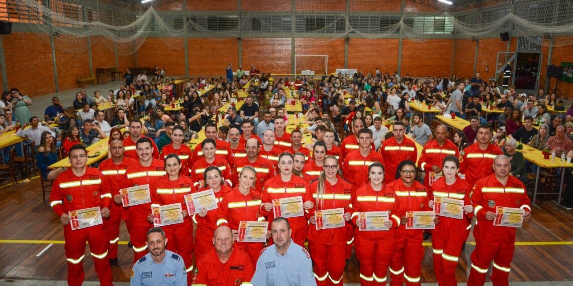 Nova Hartz forma mais 30 bombeiros voluntários; seis irão atuar no Paranhana