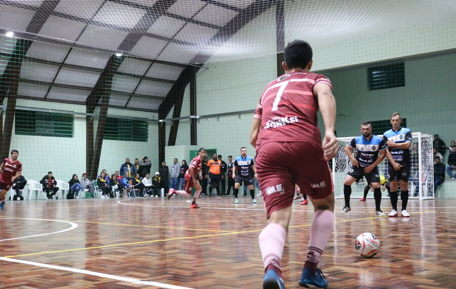 Sapiranga conhece seus finalistas do Campeonato de Futsal