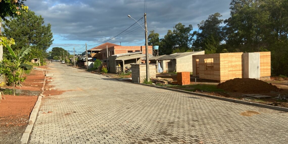 Ruas do Bem Viver III recebem pavimentação em Campo Bom