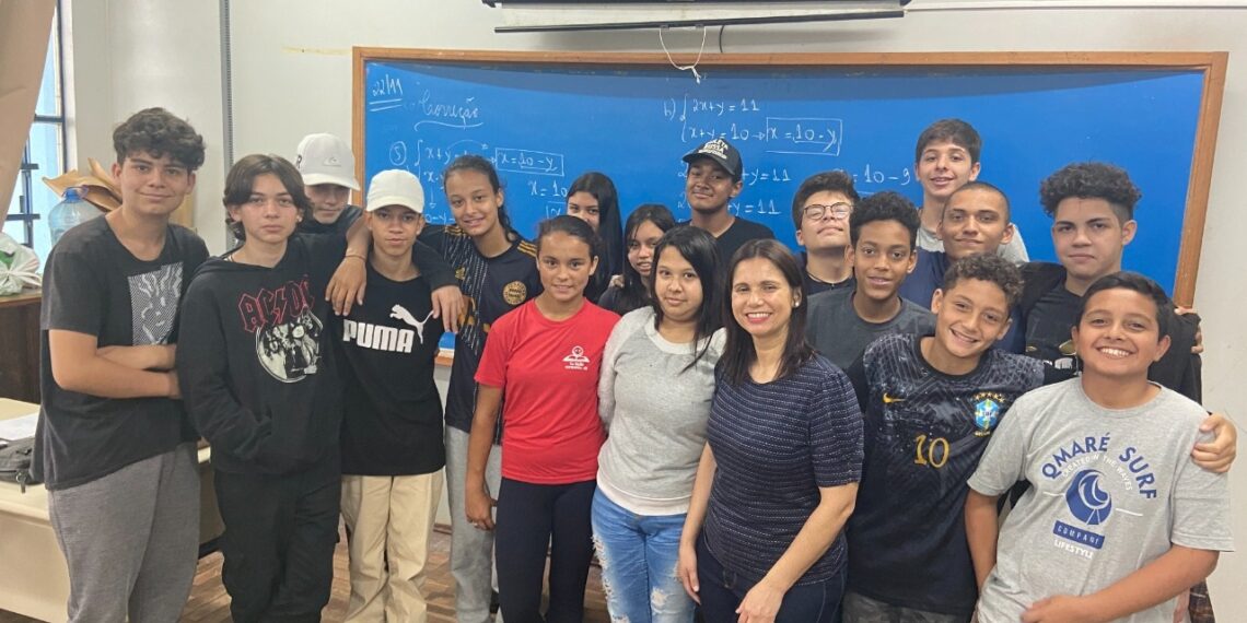 Professora de Sapiranga conquista primeiro lugar em concurso nacional