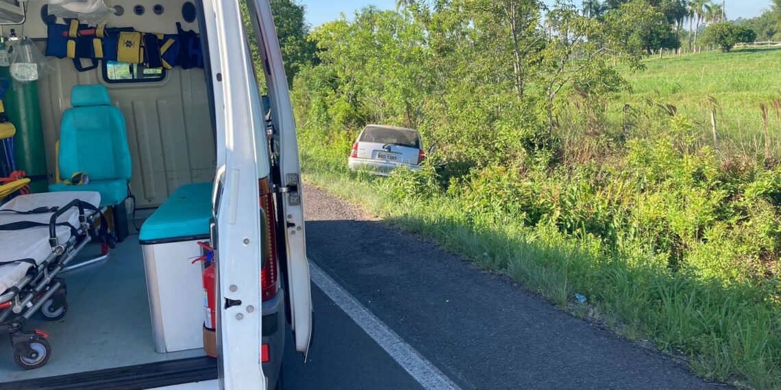 Colisão frontal deixa duas pessoas feridas em Nova Hartz