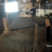 Homem perde o controle de veículo e invade edifício em Campo Bom