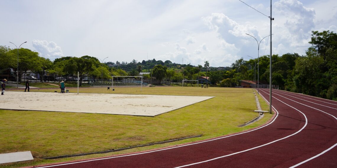 Campo Bom reinaugura pista de atletismo do Parcão
