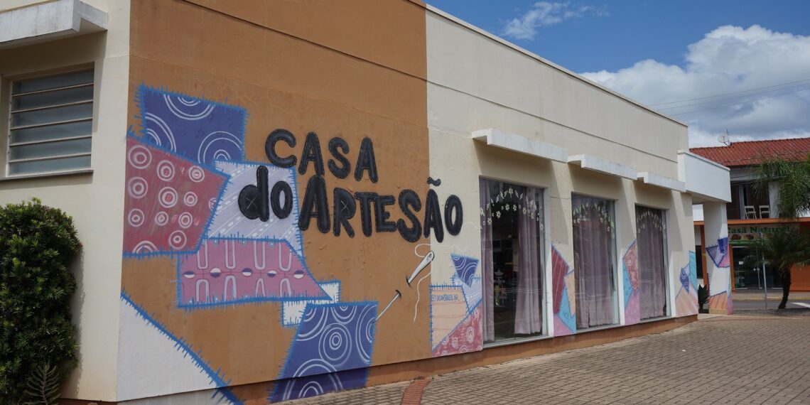 Casa do Artesão de Campo Bom tem horários especiais para o mês do Natal