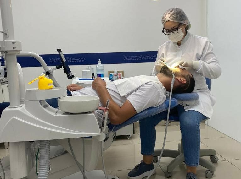 OrthoDontic: Seu sorriso ainda  mais belo