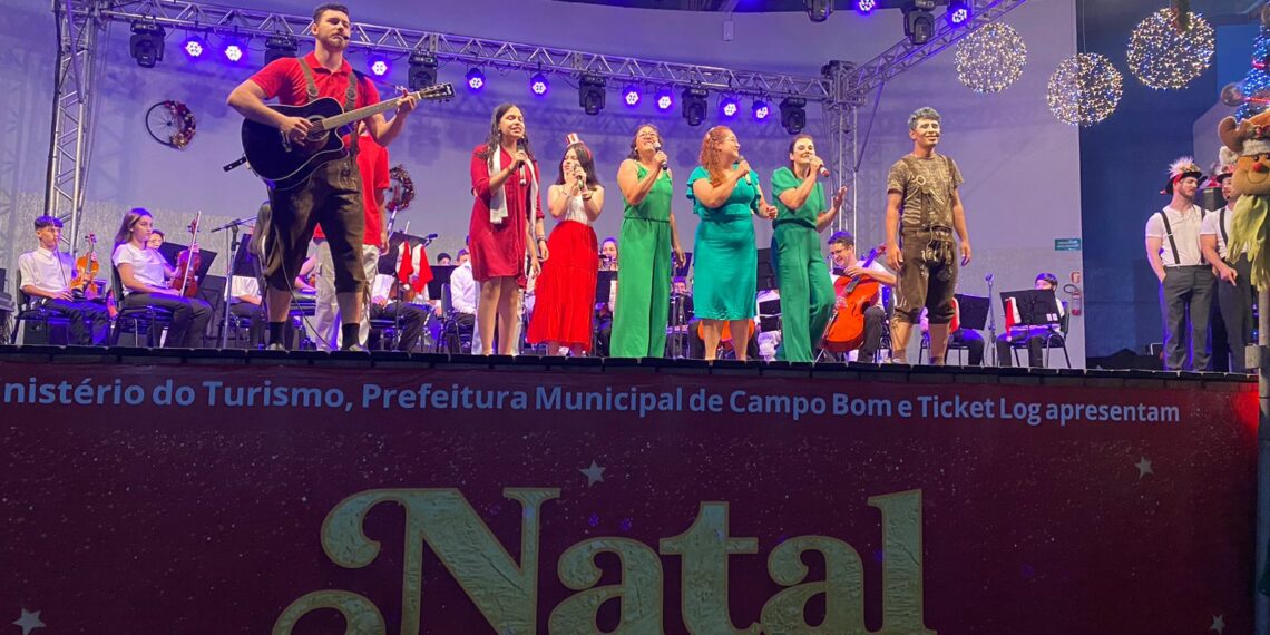 Espetáculo da Chegada do Papai Noel abre oficialmente o Natal da Integração de Campo Bom