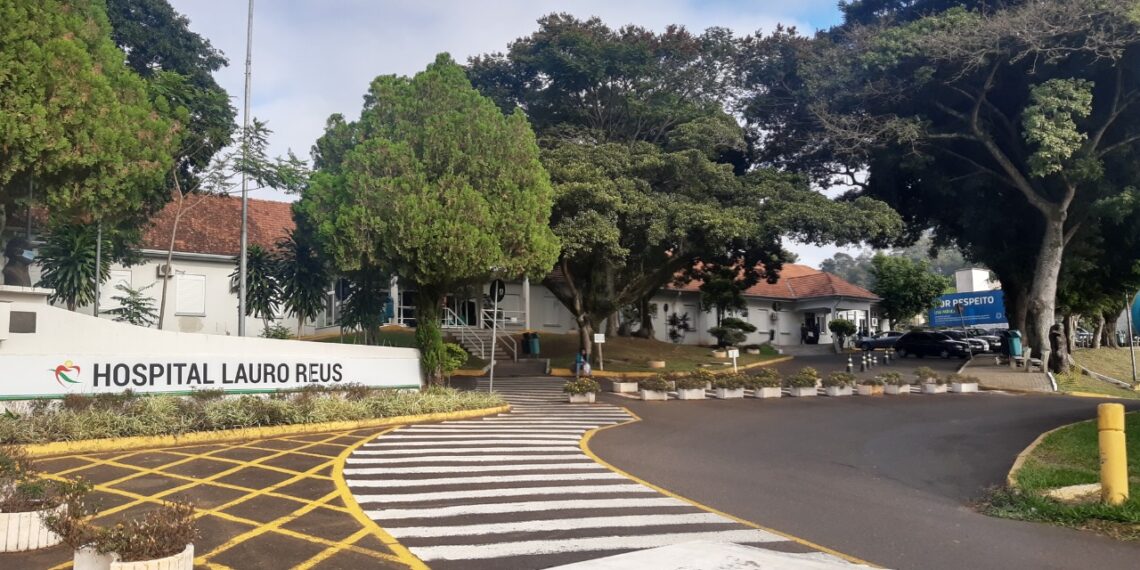 Hospital Lauro Reus com mais segurança em ação da Prefeitura