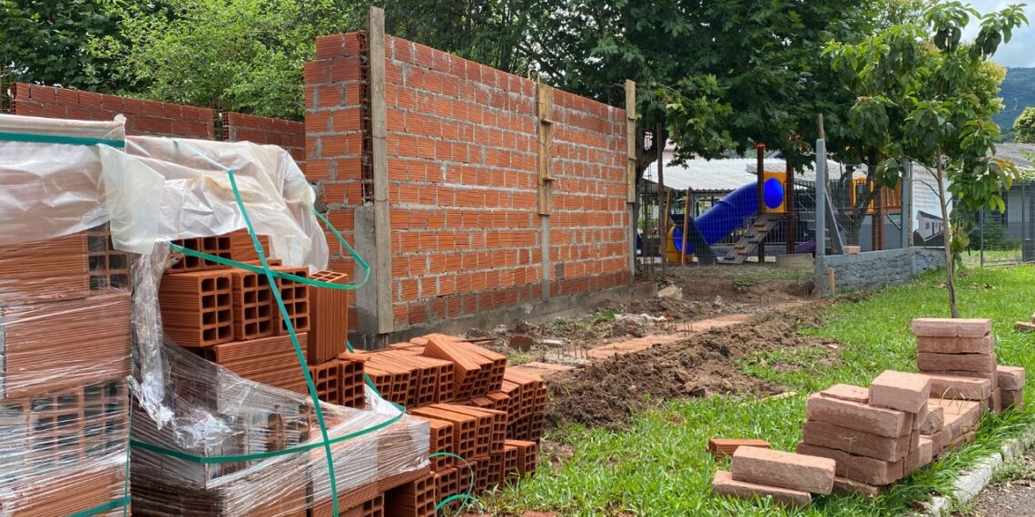 Escola Pinguinho de Gente recebe ampliação e vai atender nova faixa etária em Nova Hartz