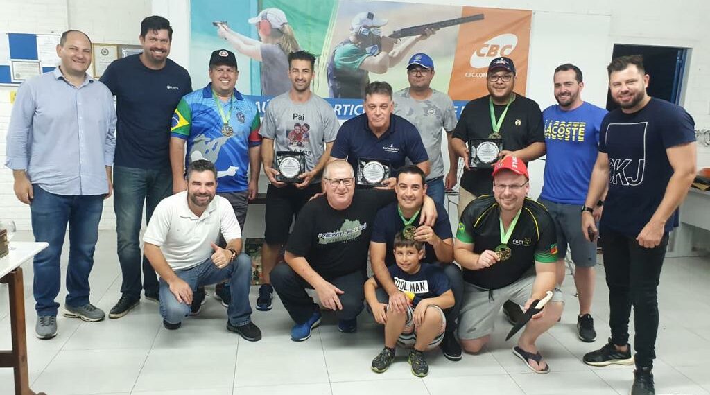 Clube 19 de Julho comemora avanço no tiro esportivo e projeta temporada