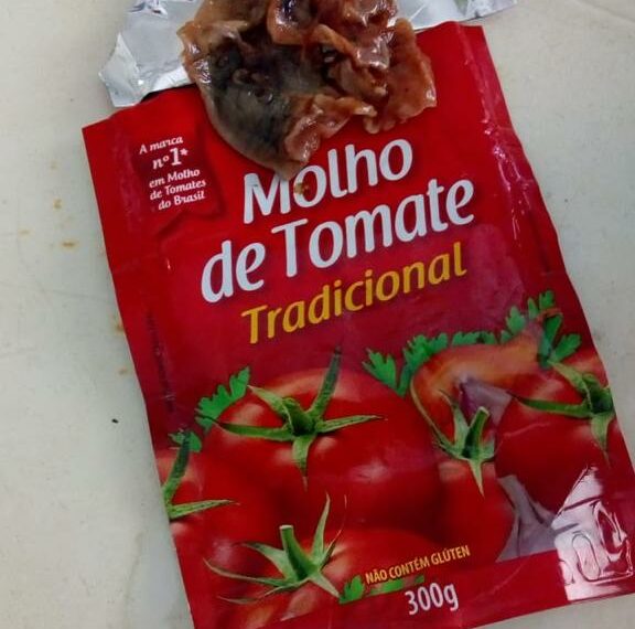 Possível vestígio de rato é encontrado em molho de tomate em Sapiranga