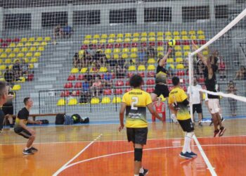 Aberto de Vôlei de Campo Bom conhece semifinalistas na próxima semana