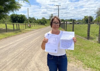 Moradores de Araricá reivindicam transporte público