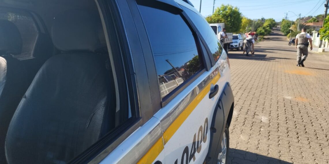 Após tiroteio e cerco, Brigada Militar prende quatro homens e apreende armas em Campo Bom